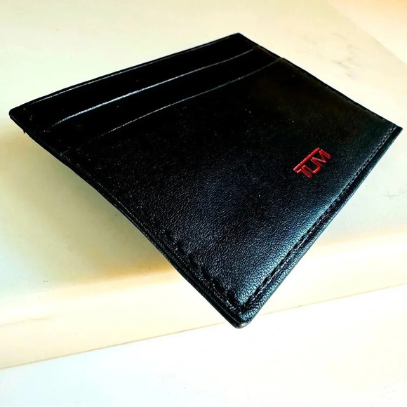 NWOT Tumi Leather Slim Card Case - Picture 3 of 4